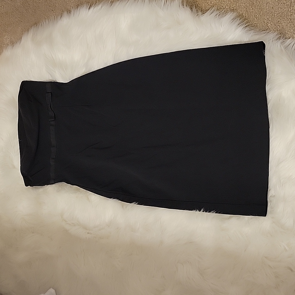 Express Stretch Little Black Dress strapless ribbon bow trim straight sz 2 EUC…